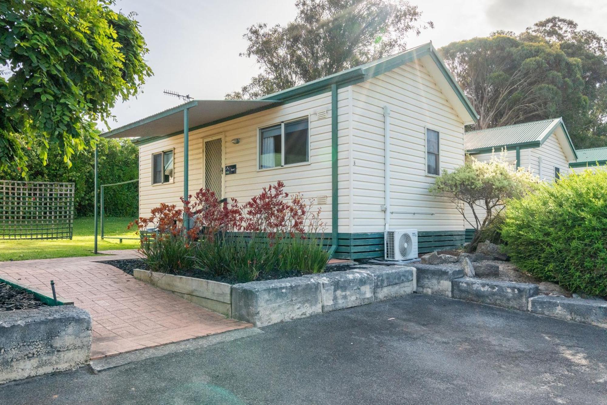Tasman Holiday Parks - Albany Room photo
